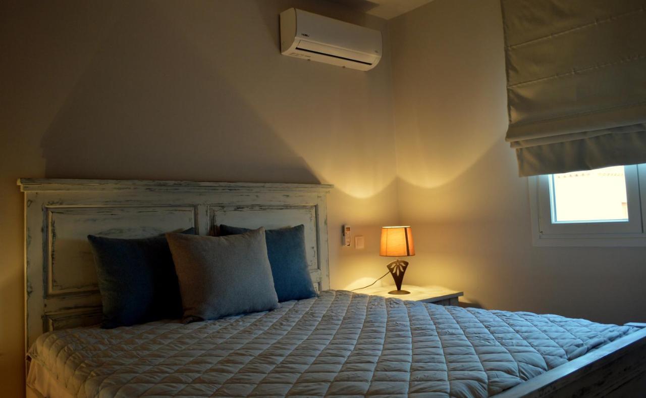 Ammos Luxury Suites Elia  Bagian luar foto