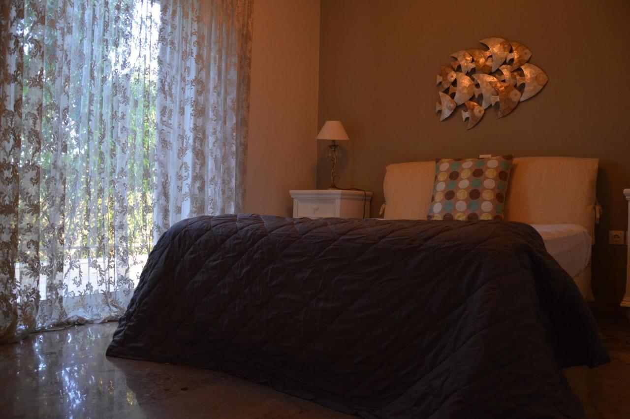 Ammos Luxury Suites Elia  Bagian luar foto