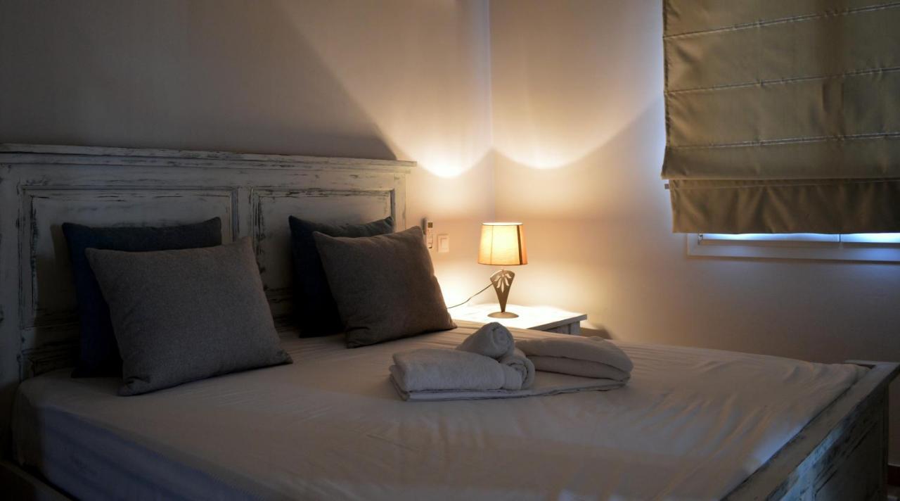 Ammos Luxury Suites Elia  Bagian luar foto