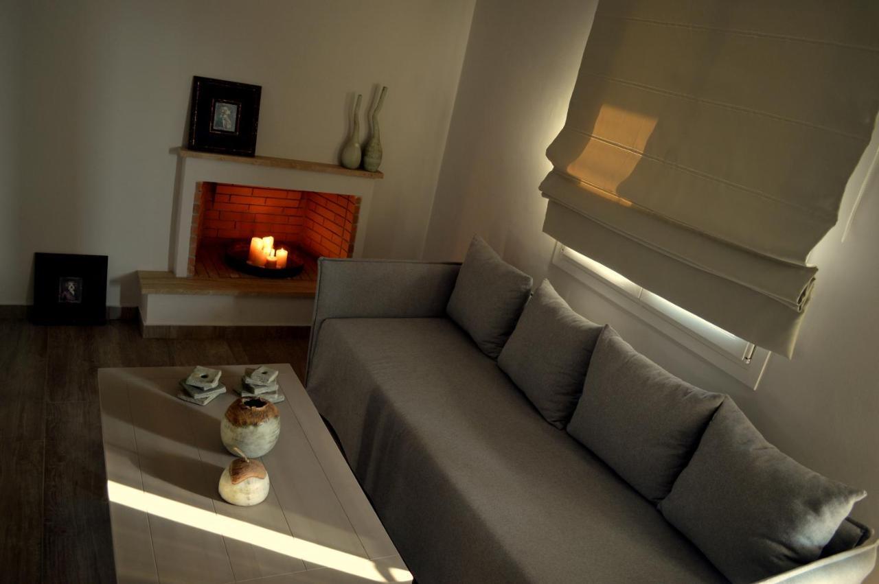 Ammos Luxury Suites Elia  Bagian luar foto