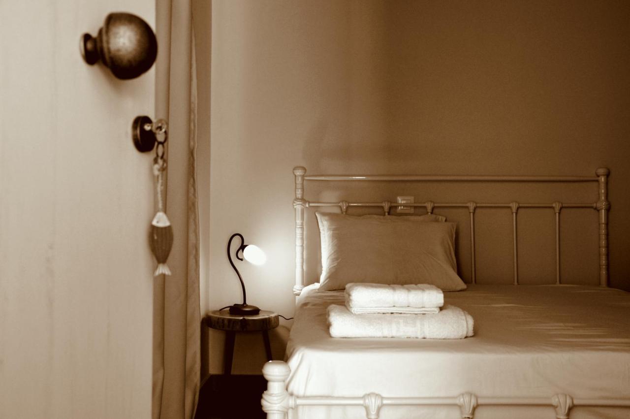 Ammos Luxury Suites Elia  Bagian luar foto