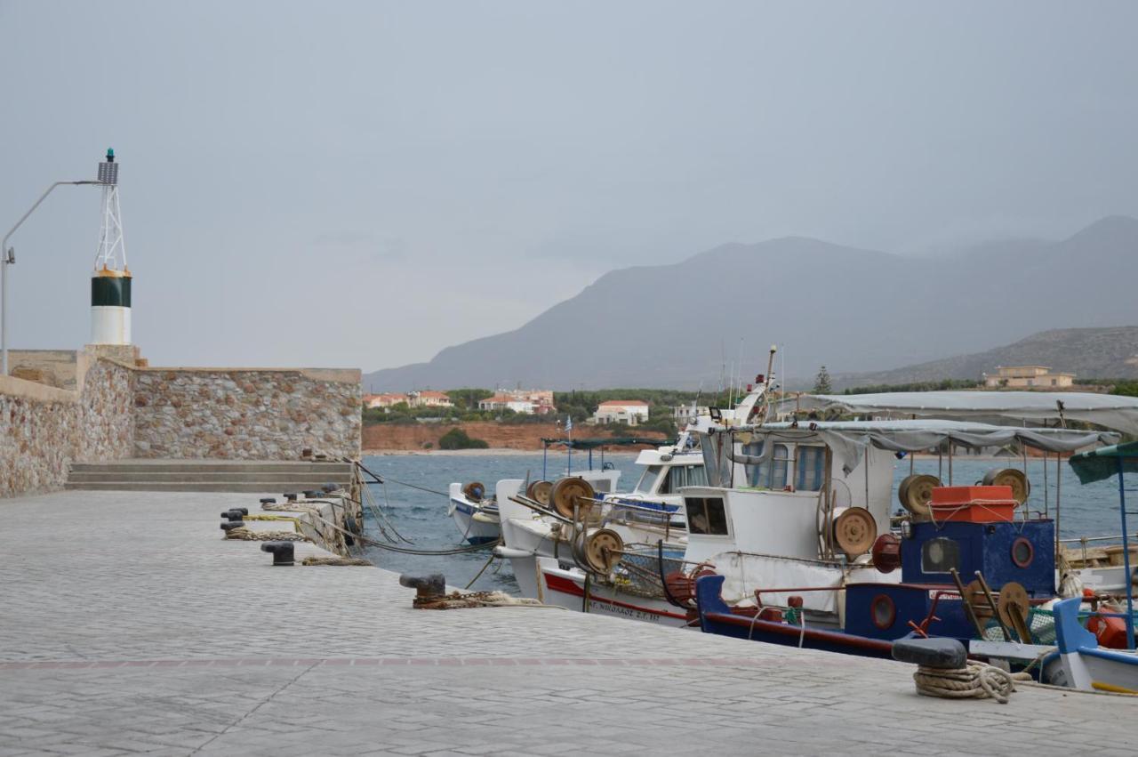 Ammos Luxury Suites Elia  Bagian luar foto